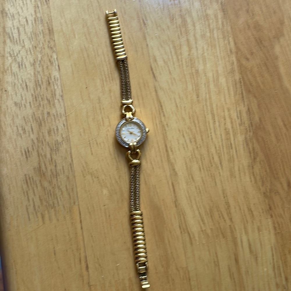 LUCION PICCARD LADIES WATCH